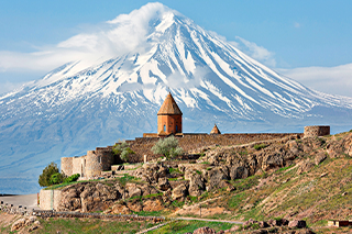 https://targettravelsqatar.com/wp-content/uploads/2025/08/Khor-Virap-Monastery.png