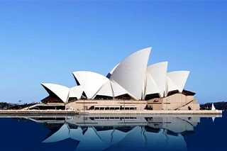 https://targettravelsqatar.com/wp-content/uploads/2025/08/Sydney-Opera-House.webp